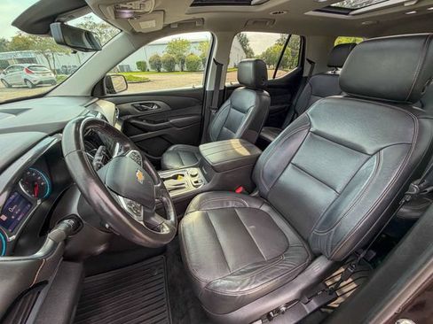 Used 2020 Chevrolet Traverse Premier AWD/4WD image 18