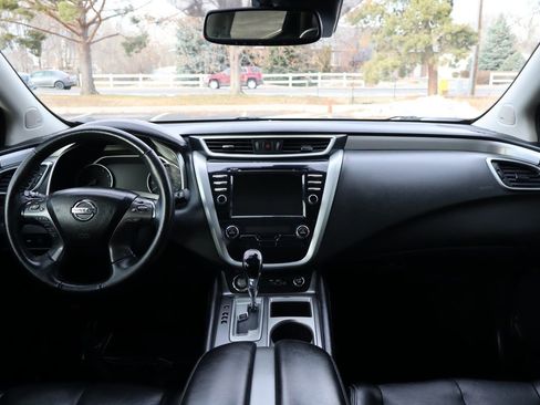 Used 2020 Nissan Murano SL w/ Moonroof Package image 16