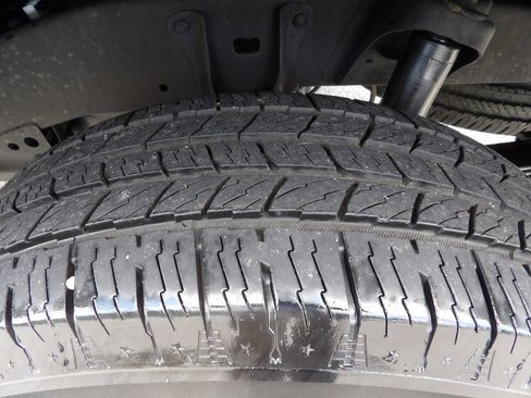 Used 2020 Toyota Tacoma SR image 50