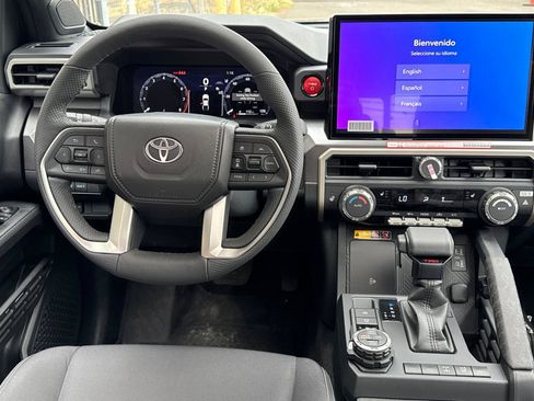 New 2025 Toyota Tacoma TRD Off-Road AWD/4WD image 14