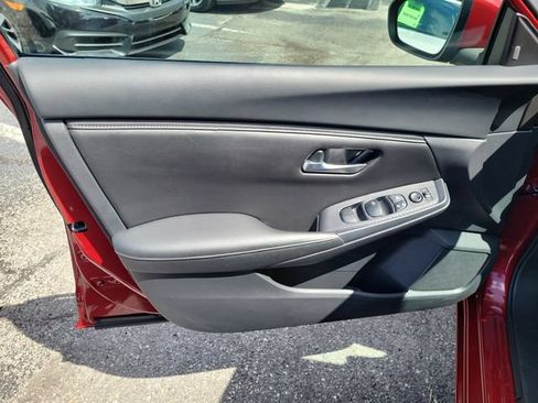 Used 2023 Nissan Sentra SV FWD image 14