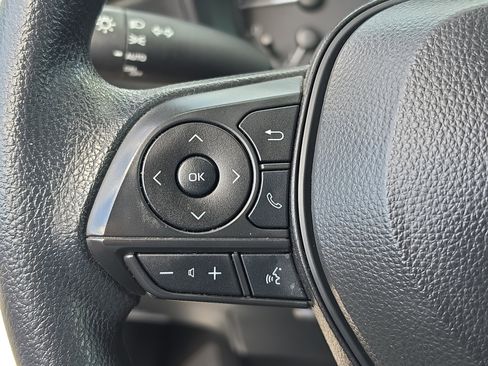 Used 2024 Toyota Corolla LE FWD image 19