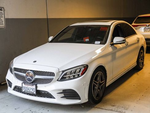 Used 2019 Mercedes-Benz C 300 Sedan image 2