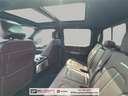 Used 2015 Ford F150 Platinum w/ Equipment Group 701A Luxury image 13