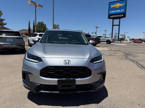 Used 2023 Honda HR-V LX image 2
