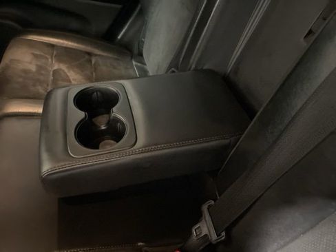 Used 2018 Jeep Grand Cherokee Altitude image 38