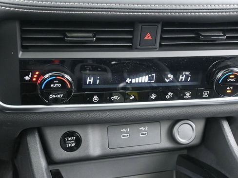 New 2026 Nissan Rogue SV image 12