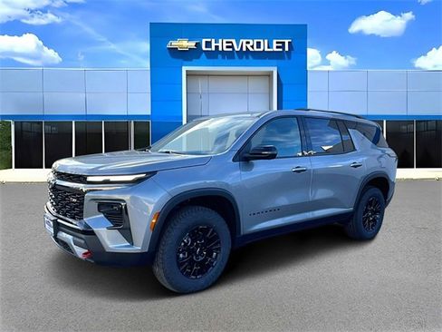 New 2026 Chevrolet Traverse Z71 w/ Driver Confidence Package image 7