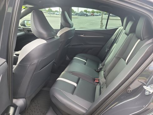 Used 2025 Toyota Camry SE FWD image 13
