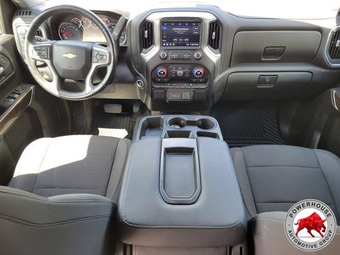 Used 2021 Chevrolet Silverado 1500 LT AWD/4WD image 17