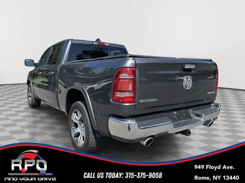 Used 2022 RAM 1500 Laramie AWD/4WD image 3