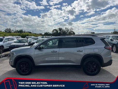 New 2026 GMC Acadia AT4 w/ Luxury Package AWD/4WD image 8
