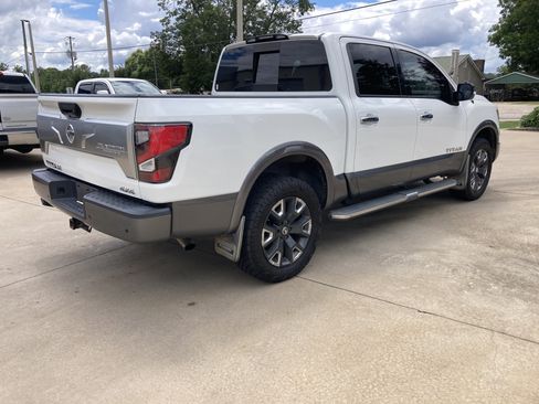 Used 2021 Nissan Titan Platinum Reserve w/ Moonroof Package AWD/4WD image 2