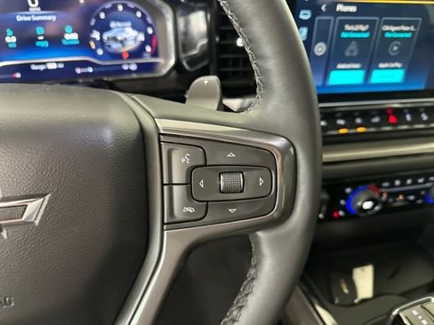 Used 2025 Chevrolet Silverado 1500 ZR2 w/ Dark Appearance Package image 16