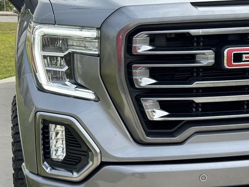Used 2021 GMC Sierra 1500 AT4 w/ AT4 Value Package AWD/4WD image 14