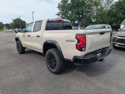 New 2026 Chevrolet Colorado Trail Boss AWD/4WD image 10