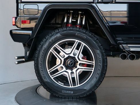 Used 2017 Mercedes-Benz G 550 Squared image 19