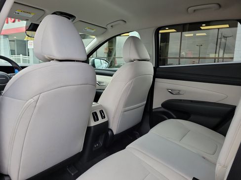 Used 2025 Hyundai Tucson SEL image 14