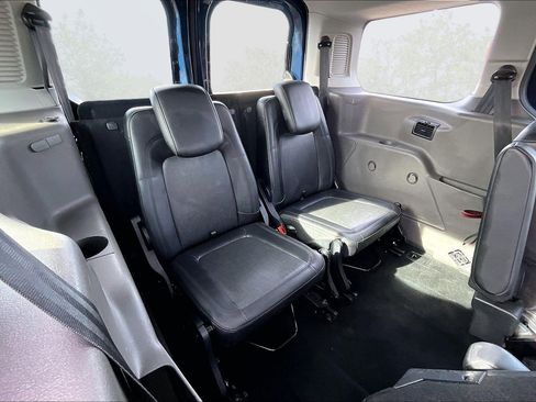 Used 2020 Ford Transit Connect XL image 28