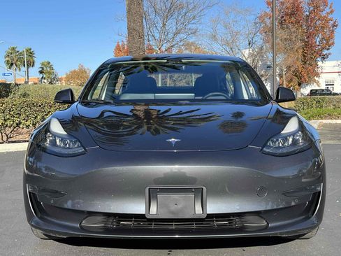 Used 2021 Tesla Model 3 Standard Range Plus image 55