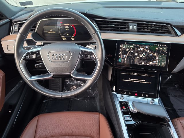Used 2024 Audi Q8 e-tron Premium Plus AWD/4WD image 12