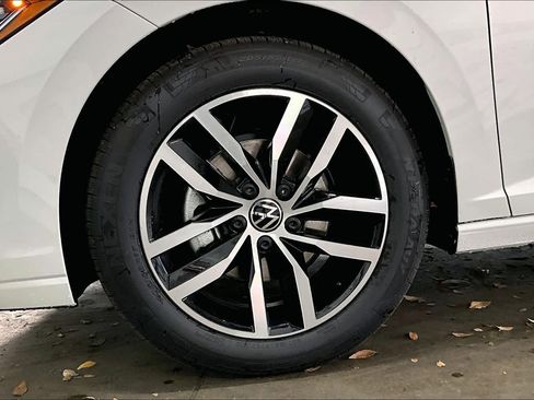 New 2026 Volkswagen Jetta SE image 14