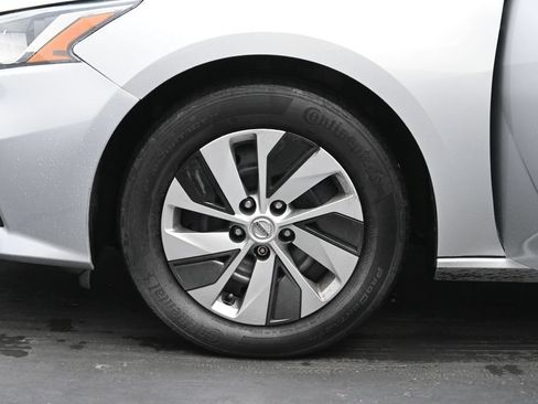 Used 2021 Nissan Altima 2.5 S FWD image 26
