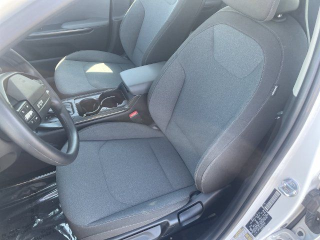 Used 2025 Kia K4 FWD image 17