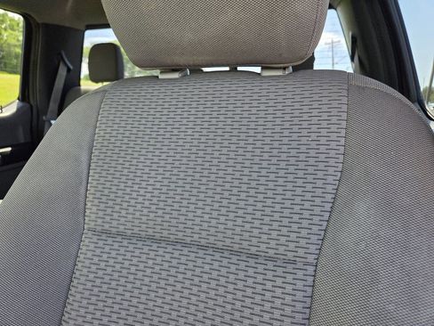 Used 2019 Ford F150 XLT w/ Equipment Group 302A Luxury AWD/4WD image 16