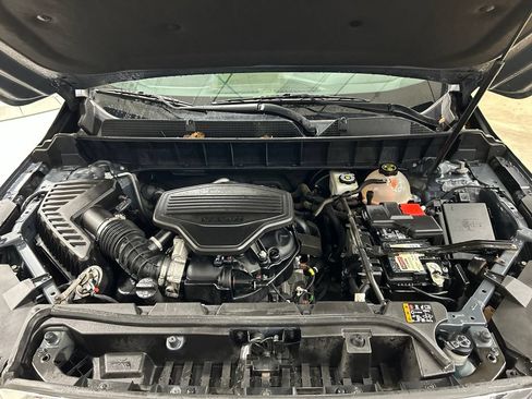 Used 2019 GMC Acadia SLT w/ LPO, Floor Liner Package AWD/4WD image 28