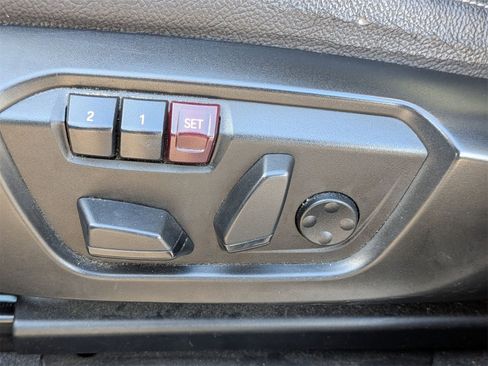 Used 2017 BMW X3 xDrive28i image 16