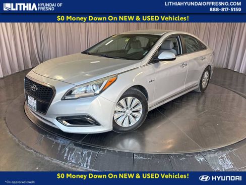 Used 2016 Hyundai Sonata SE FWD image 1
