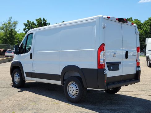Used 2024 RAM ProMaster 1500 w/ Cold Weather Group FWD image 5