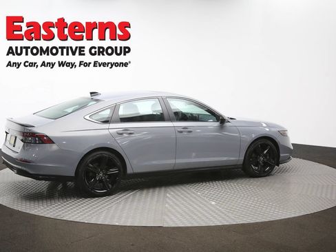 Used 2023 Honda Accord Sport image 43