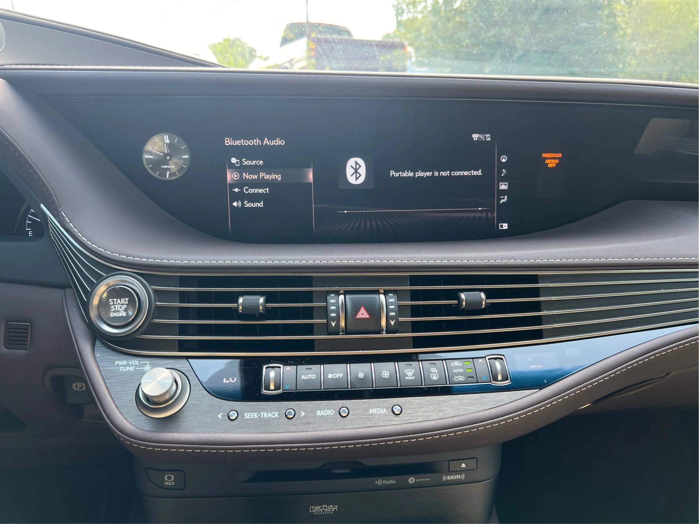 Used 2018 Lexus LS 500 w/ Luxury Package RWD image 29