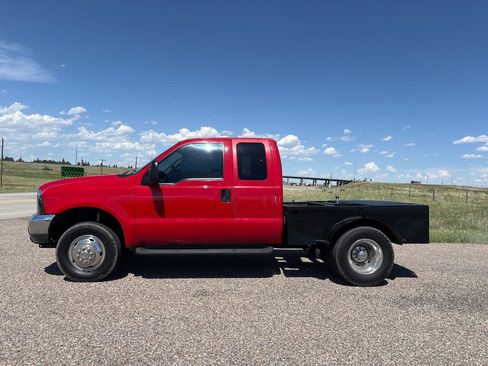 Used 1999 Ford F250 XL AWD/4WD image 2