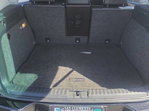 Used 2016 Volkswagen Tiguan S image 11