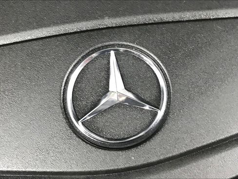 Used 2019 Mercedes-Benz CLA 250 4MATIC image 29