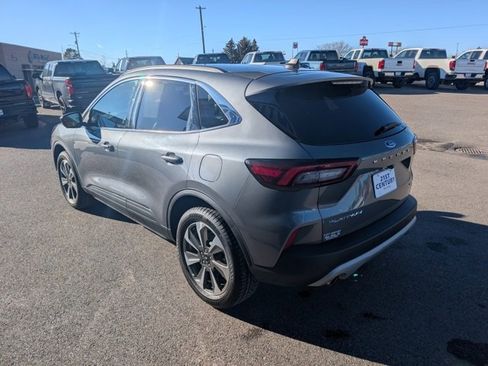 Used 2024 Ford Escape Platinum image 8