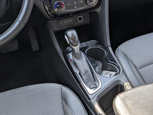 Used 2023 Buick Encore GX Preferred FWD image 15