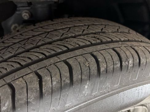 Used 2025 Ford Maverick XL image 41