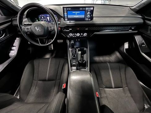 Used 2024 Honda Accord Sport image 17