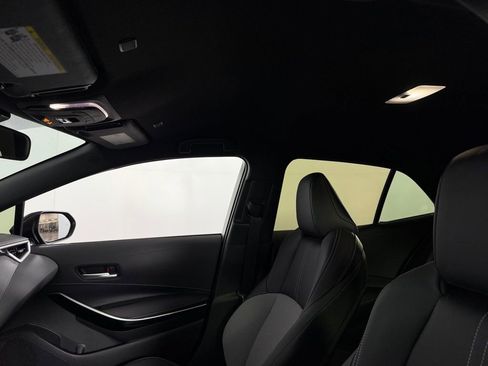 Used 2025 Toyota Corolla XSE image 24