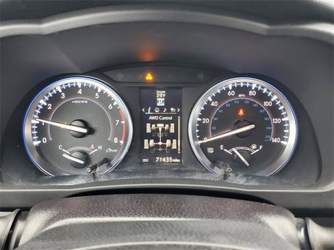 Used 2015 Toyota Highlander Limited Platinum image 19