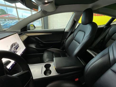 Used 2022 Tesla Model 3 Long Range AWD/4WD image 12