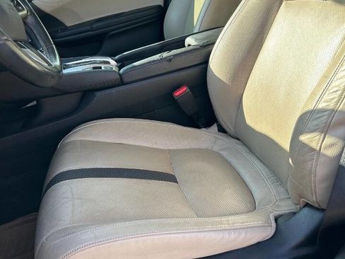 Used 2019 Honda Civic Touring image 45