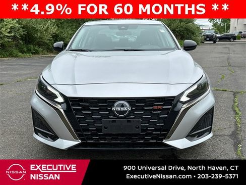 New 2025 Nissan Altima 2.5 SR image 6