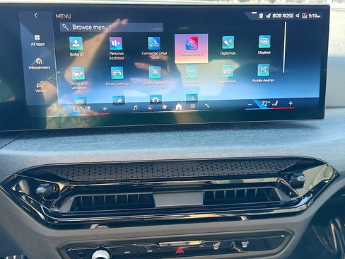 New 2026 BMW 330i Sedan w/ M Sport Package RWD image 30