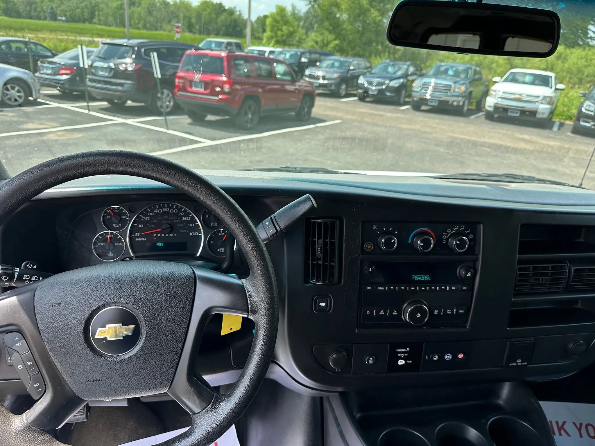 Used 2015 Chevrolet Express 2500 LT w/ LT Preferred Equipment Group RWD image 15