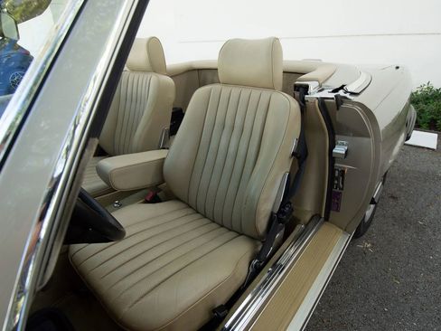 Used 1989 Mercedes-Benz 560 SL image 40